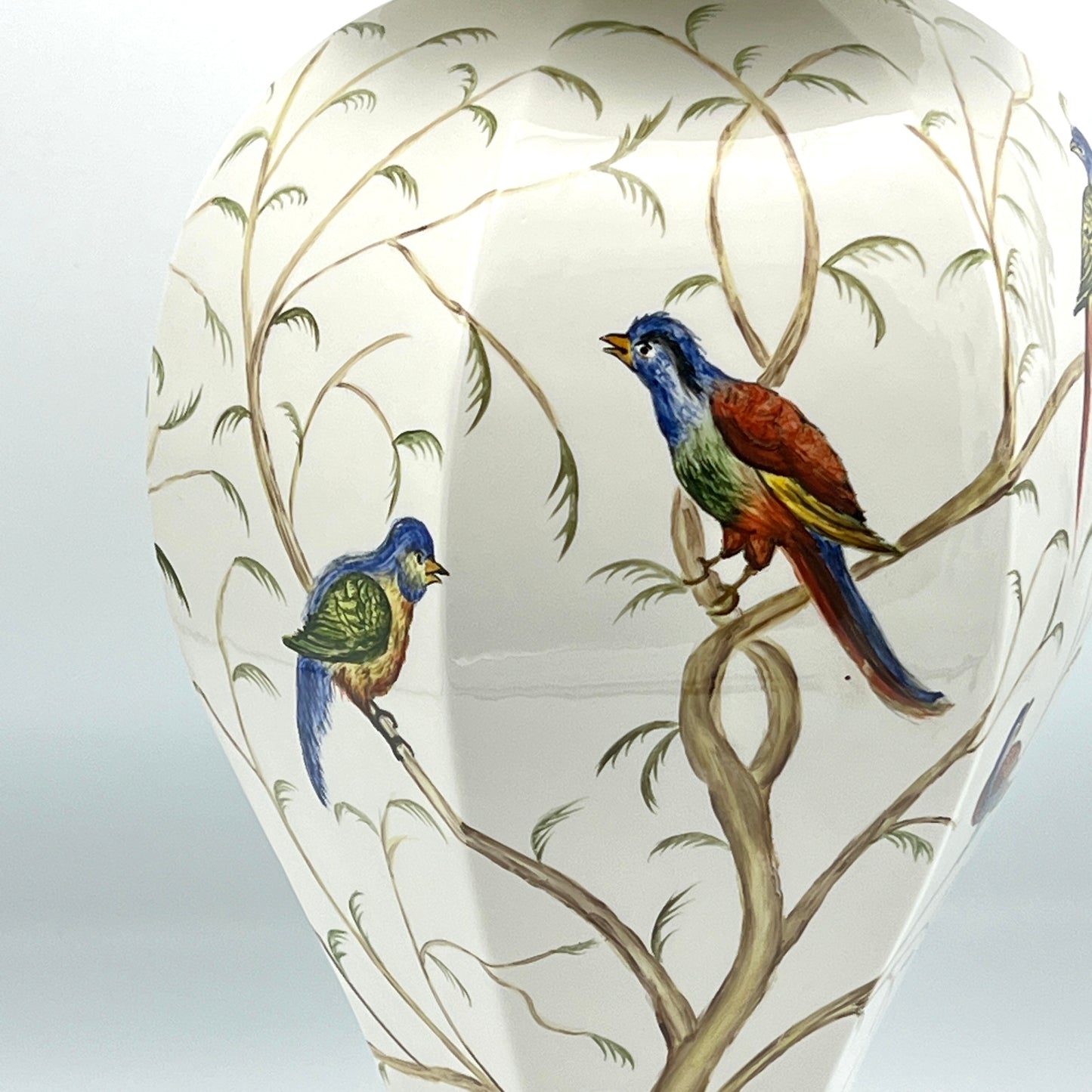 Vintage Jeanne Reeds Porcelain Decorative White Jar With Birds